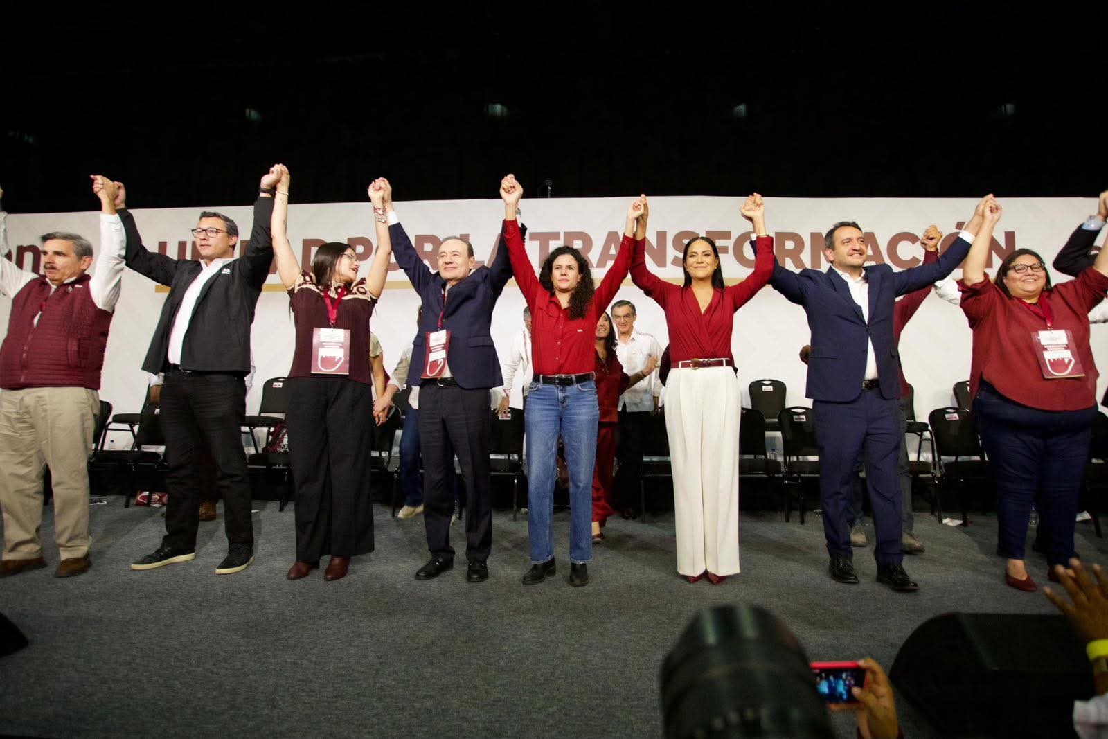 ¿VE ARIADNA MORENISTAS IMPECABLES EN LA CDMX?