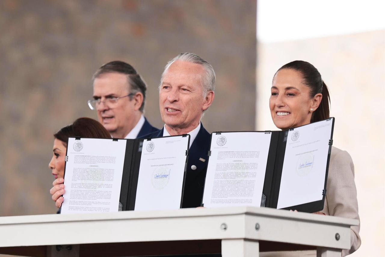 ANUNCIA CLAUDIA SHEINBAUM ANUNCIA ACCIONES PARA FACILITAR Y DAR CERTIDUMBRE A LA INVERSIÓN