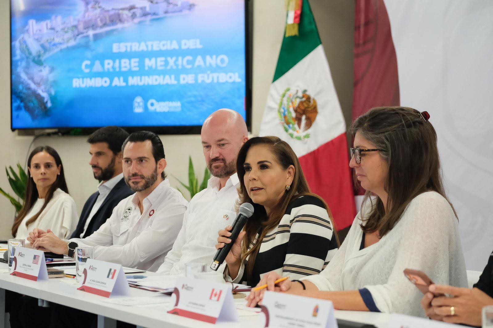 PRESENTA MARA LEZAMA ANTE DIPLOMÁTICOS DE 21 PAÍSES ESTRATEGIA DE QUINTANA ROO RUMBO AL MUNDIAL FIFA 2026