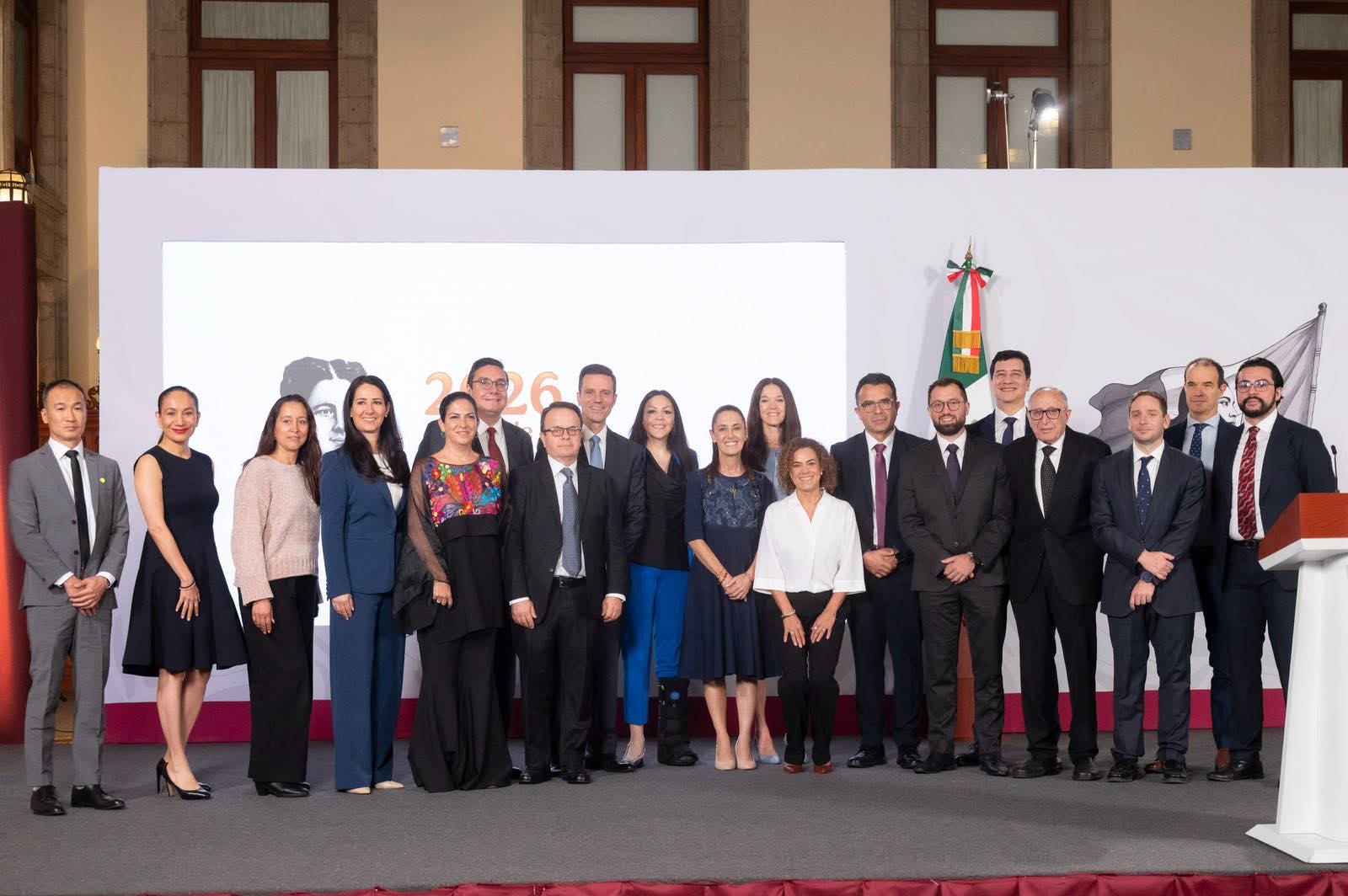 DESTACA CLAUDIA SHEINBAUM QUE INVERSIÓN DE 21 MIL MDP DE EMPRESAS FARMACÉUTICAS INCREMENTARÁ PRODUCCIÓN DE MEDICAMENTOS Y FORTALECERÁ LA INDUSTRIA