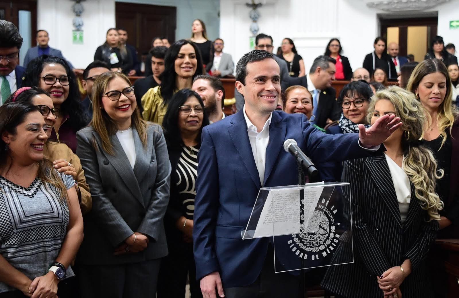CENSORES EN EL CONGRESO DE LA CDMX