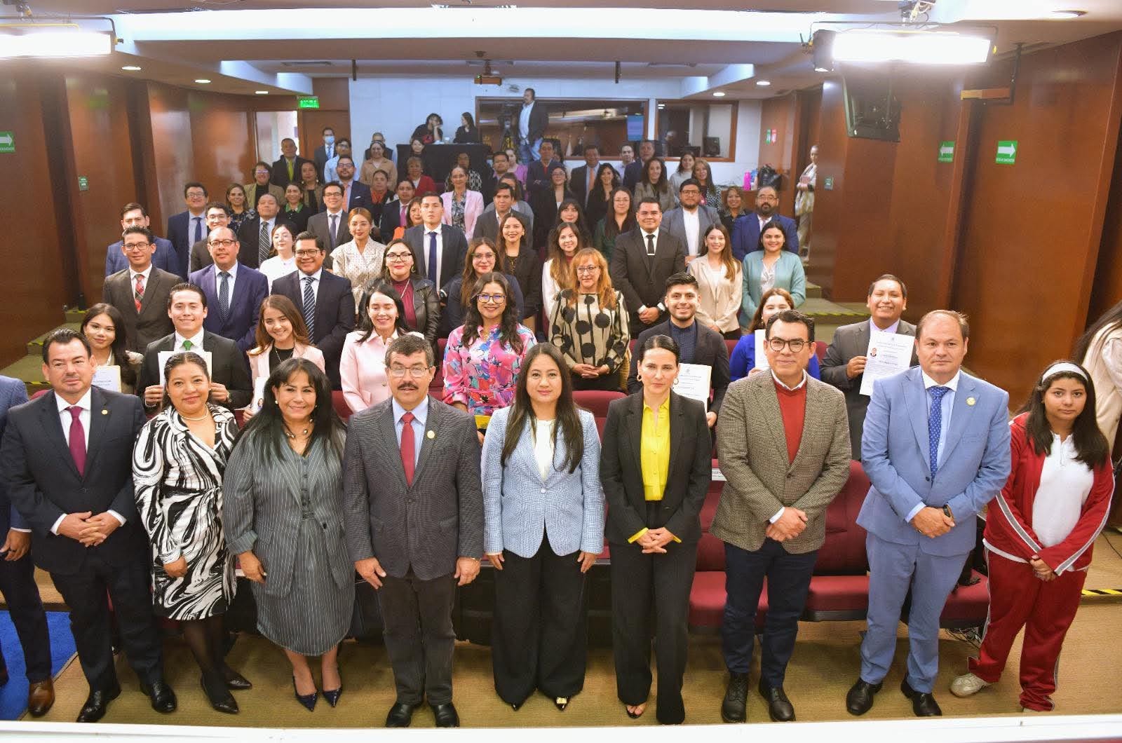 CLAUSURA ÓRGANO DE ADMINISTRACIÓN JUDICIAL ESTANCIA ACADÉMICA DE SEIS ESTUDIANTES DE EXCELENCIA DE LA UAT