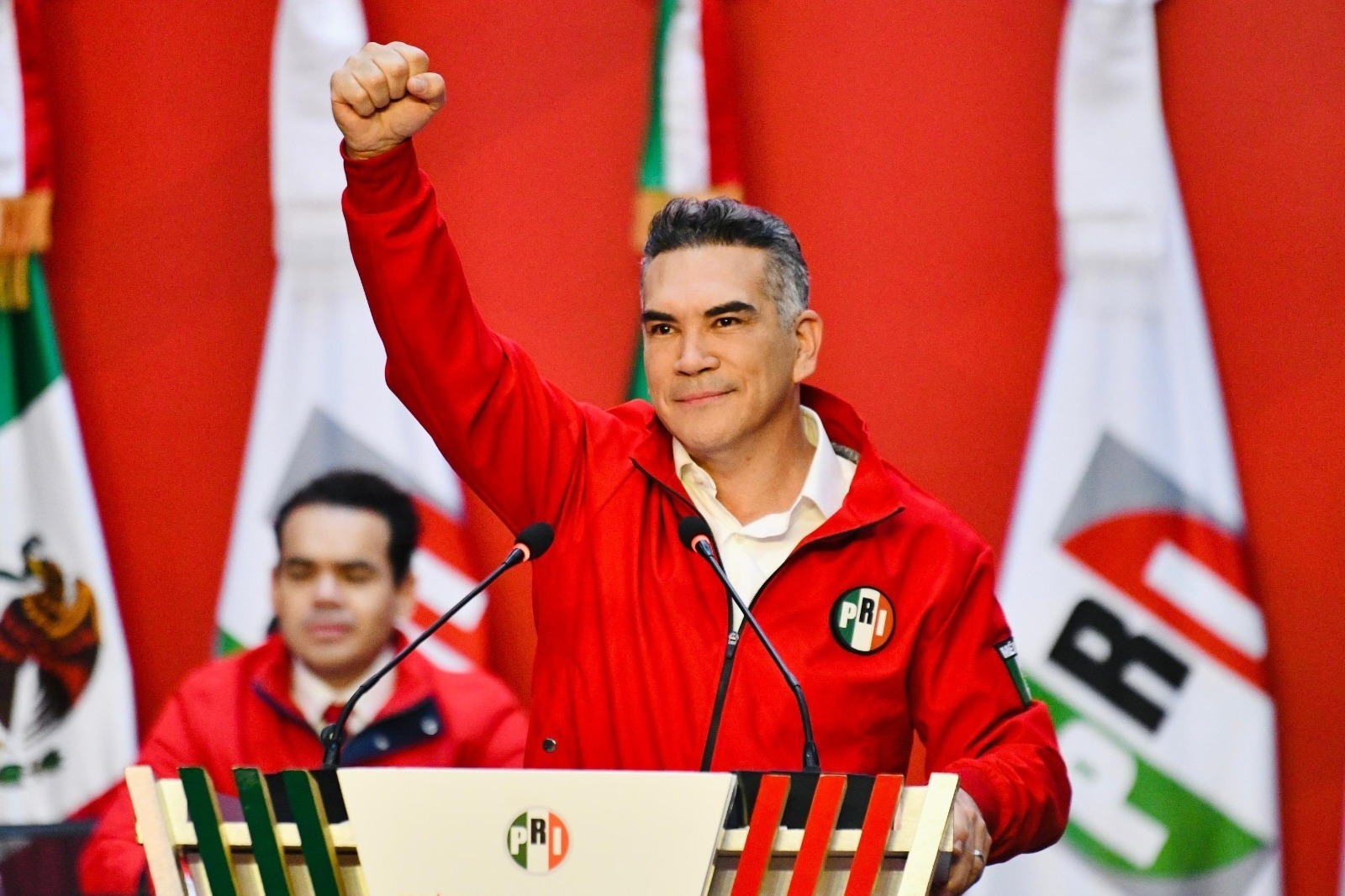 “MIGRANTES MEXICANOS EN EU NO ESTÁN SOLOS; CUENTAN CON EL APOYO Y RESPALDO DEL PRI”: ALEJANDRO MORENO