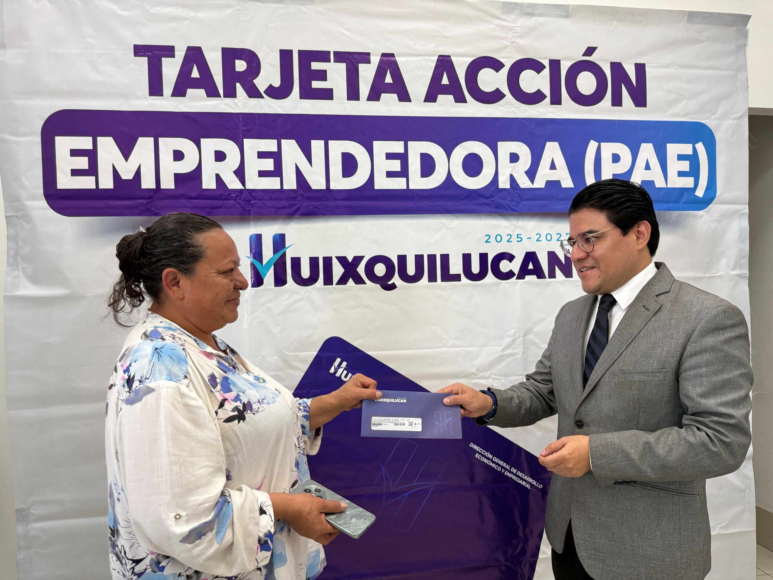 IMPULSA HUIXQUILUCAN A 120 EMPRENDEDORES PARA FORTALECER SU NEGOCIO