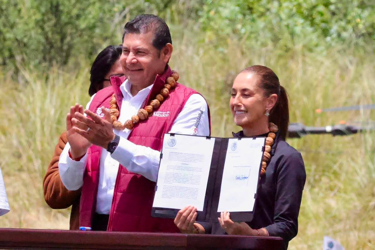 DESDE PUEBLA, CLAUDIA SHEINBAUM FIRMA DECRETO PARA REFORESTAR A MÉXICO Y RESTAURAR ECOSISTEMAS