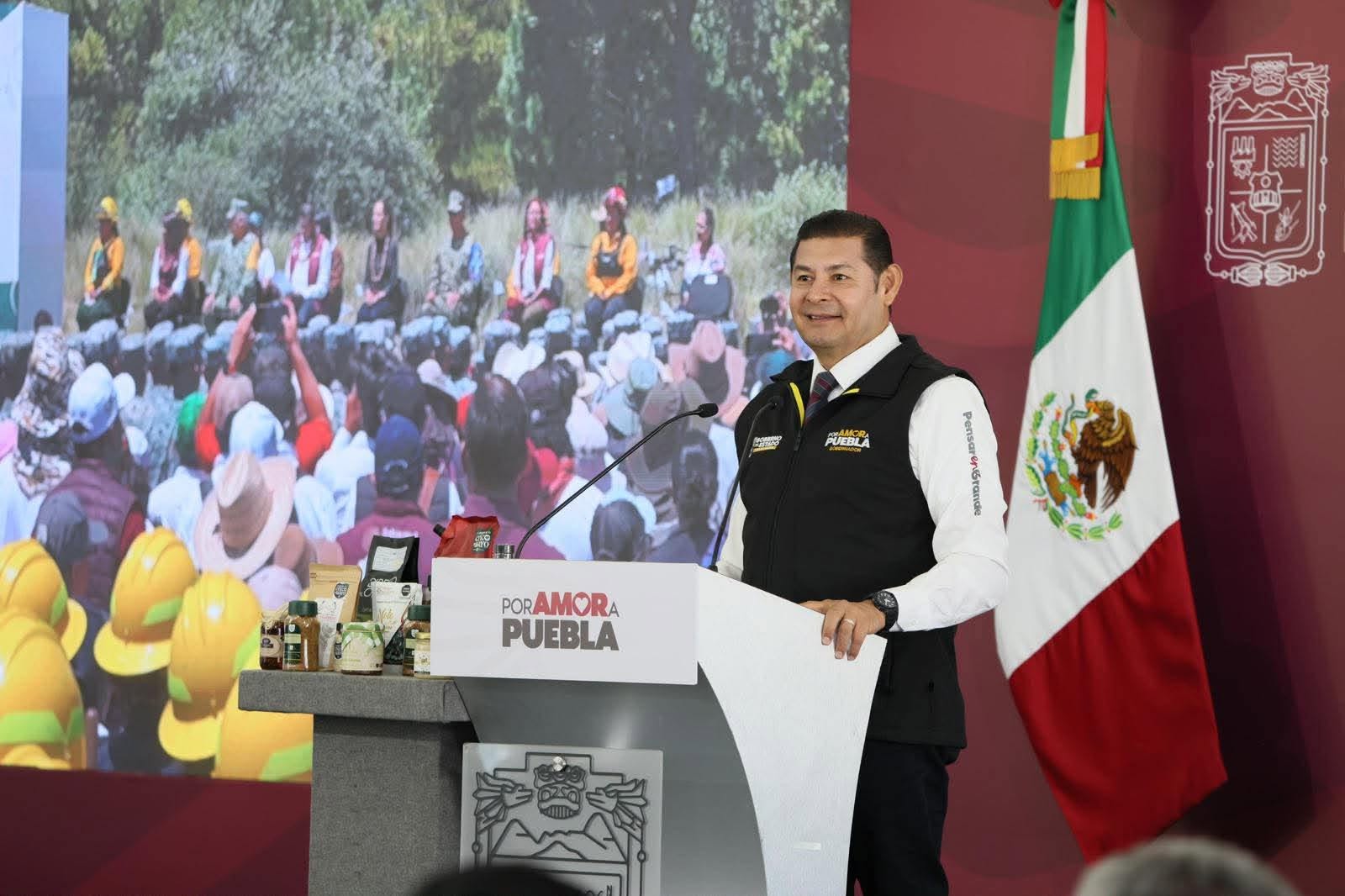 “GOBIERNO ESTATAL REFUERZA PROTECCIÓN DE BOSQUES Y GARANTIZA VIVIENDA A GUARDIAS FORESTALES”: ALEJANDRO ARMENTA