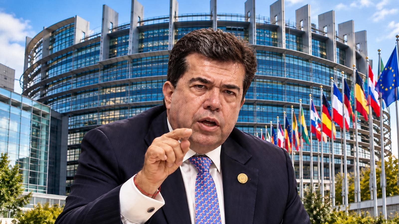 ESTRASBURGO, PERIODISTAS Y TRES COMPROMISOS DE PEDRO HACES