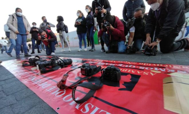 GARANTIZAR LA INTEGRIDAD DE LOS COMUNICADORES