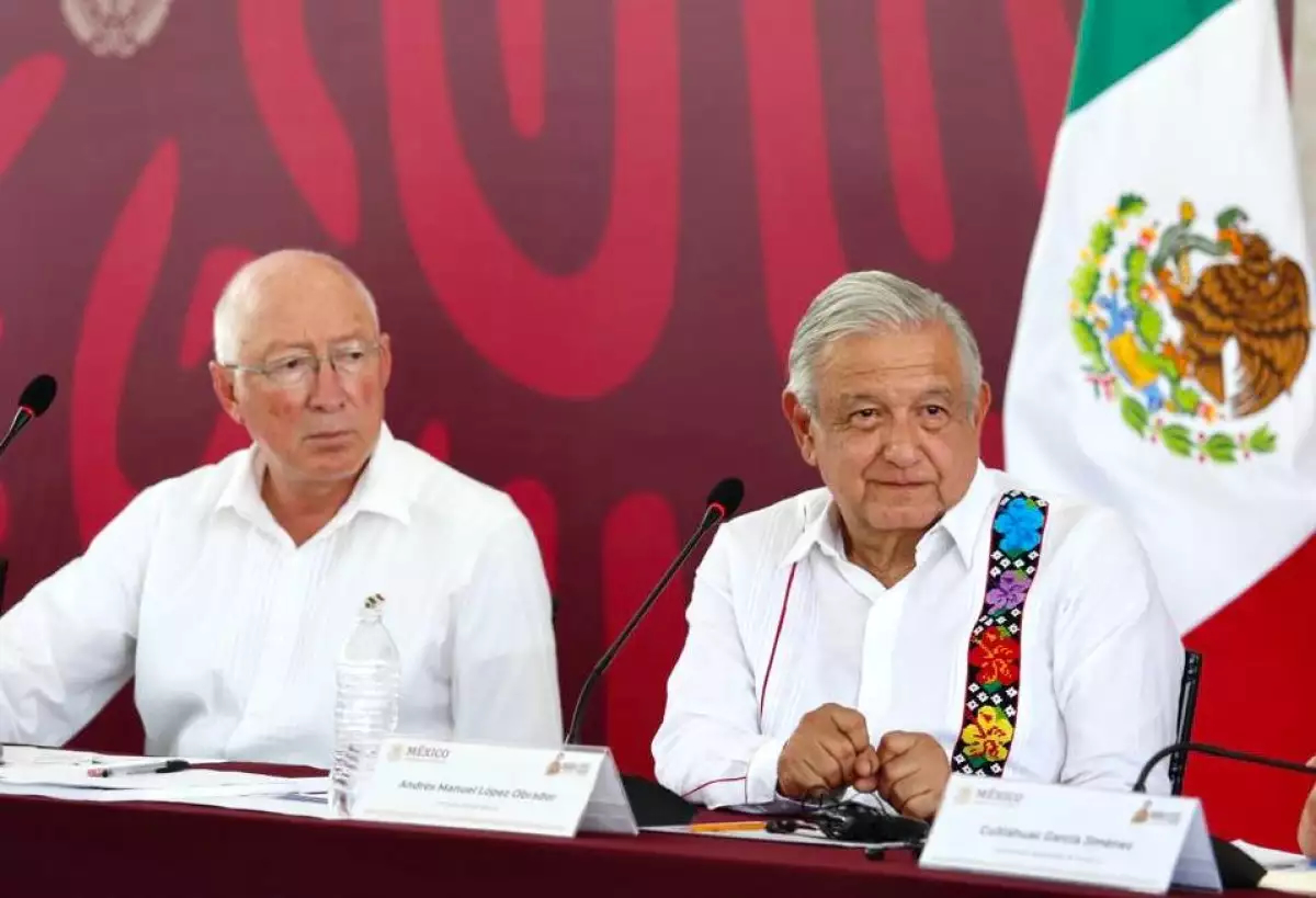 OBRADOR NO QUIERE ENTENDER; ATRAPA A CLAUDIA POR LOS TIEMPOS