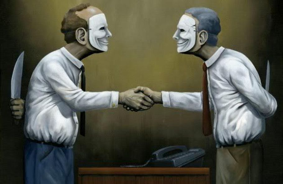 LA DOBLE MORAL UN MONSTRUO DE MIL CABEZAS