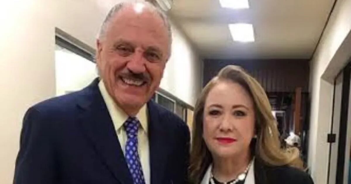 ¡EL COLMO! YASMIN ESQUIVEL SE AUTOPROCLAMA PRESIDENTA DE LA CORTE