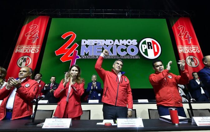 QUEDAN AL DESNUDO LOS DESTRUCTORES DEL PRI