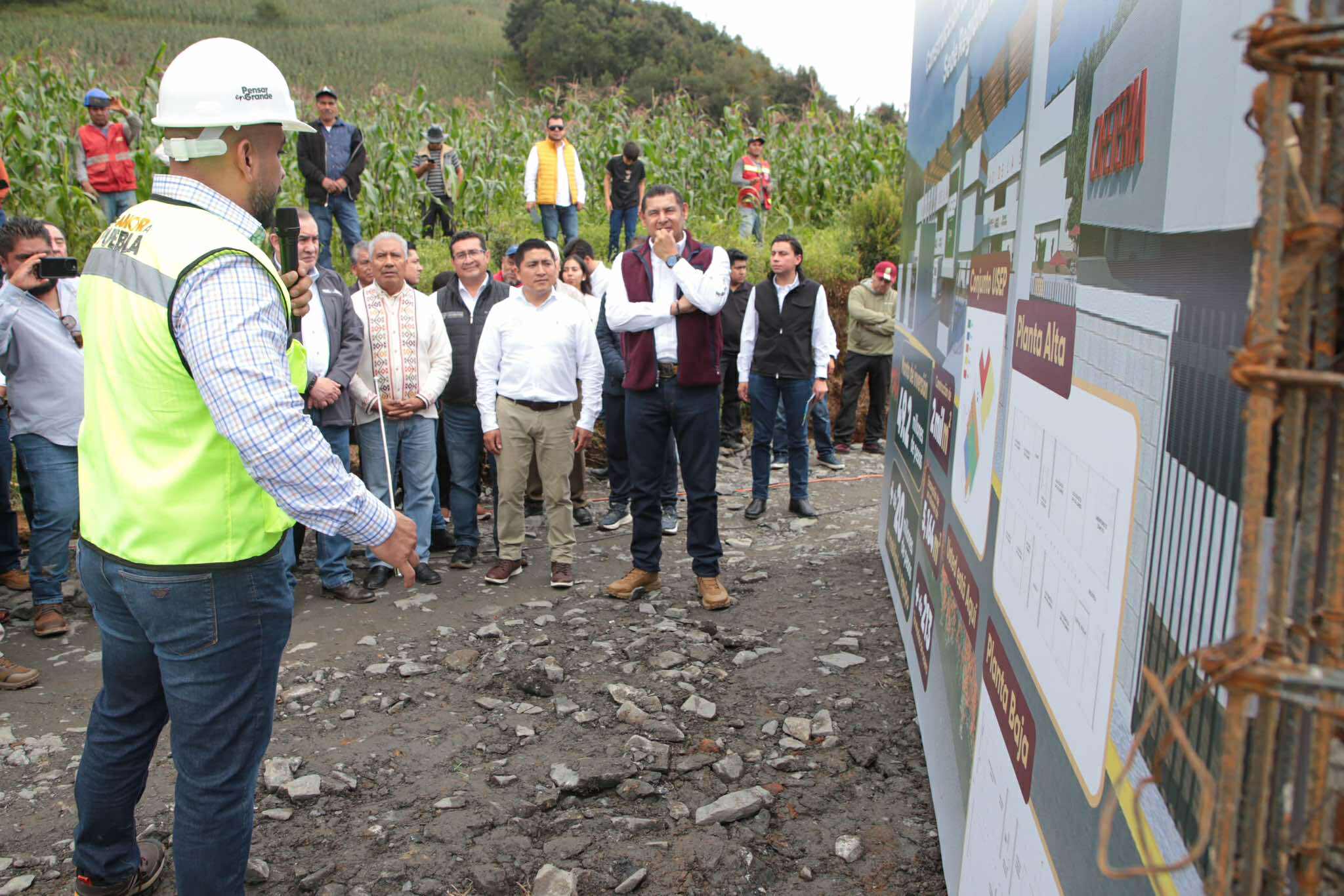 CON LA USEP EL GOBIERNO DE PUEBLA ACERCA EL DESARROLLO, LA EDUCACIÓN Y LA SALUD AL MUNICIPIO DE ZOQUITLÁN