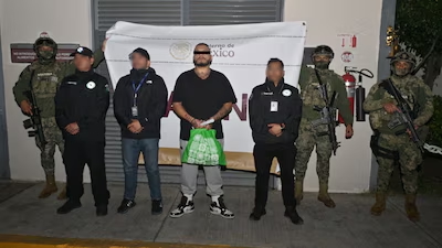 DETIENEN AUTORIDADES FEDERALES A LÍDER DE CÉLULA