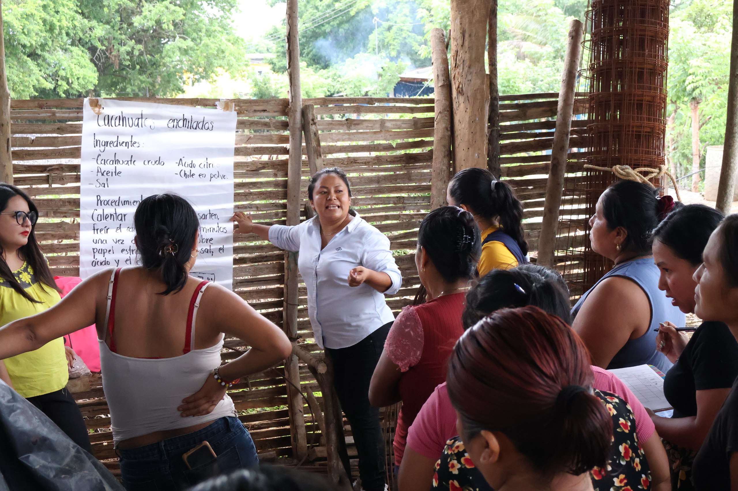 REPLICA HIDALGO ESTRATEGIA NACIONAL PARA REACTIVAR LA ECONOMÍA DE LAS MUJERES