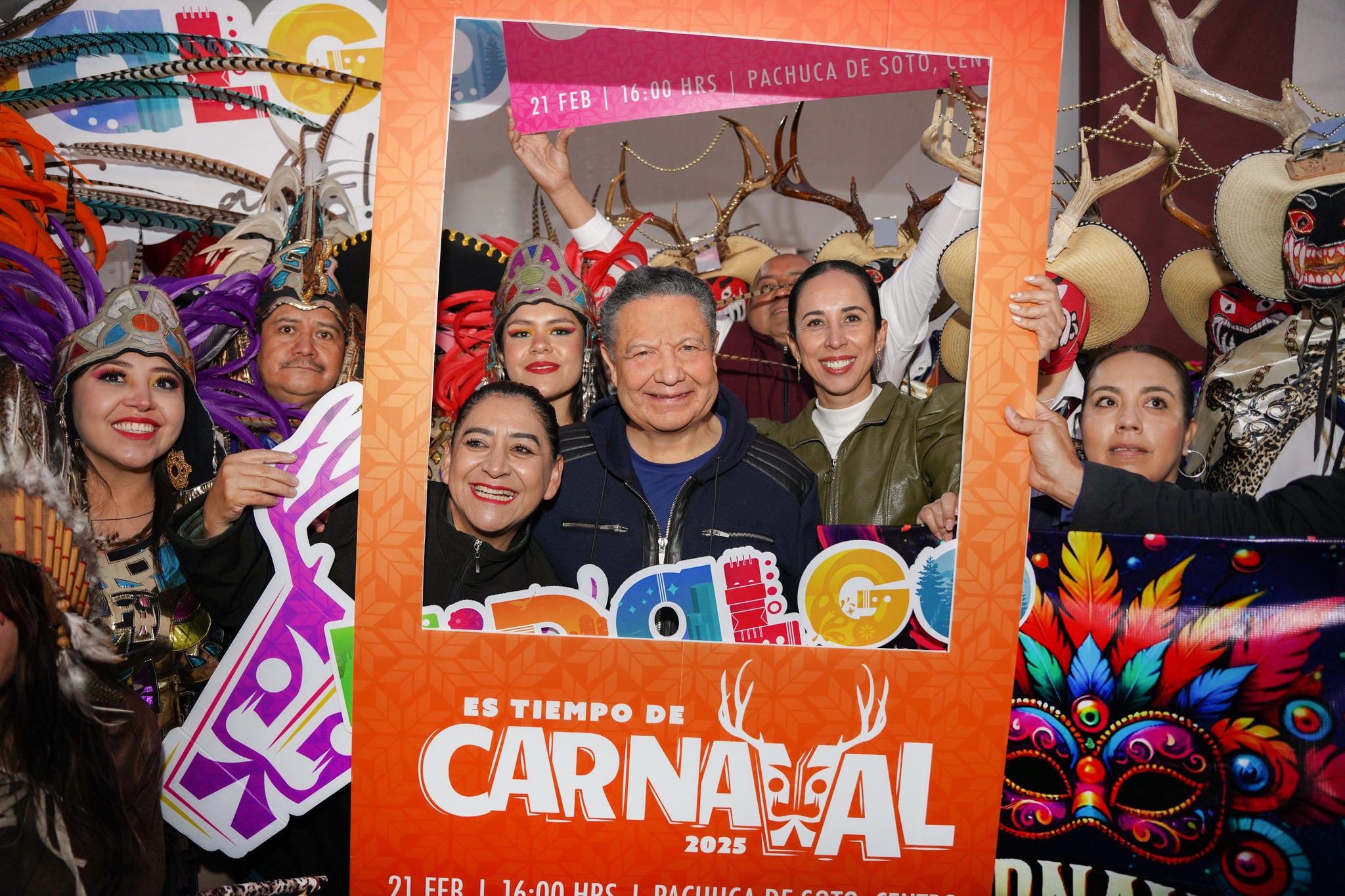 ACOMPAÑÓ JULIO MENCHACA A MÁS DE 8 MIL PERSONAS QUE DISFRUTARON DEL EVENTO ‘ES TIEMPO DE CARNAVAL’ EN HIDALGO