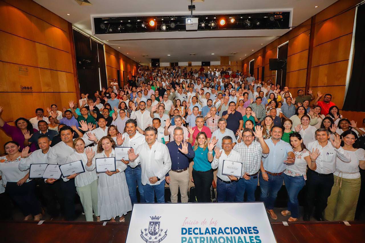 EN MÉRIDA FORTALECEN LA TRANSPARENCIA, LA RENDICIÓN DE CUENTAS Y EL COMBATE A LA CORRUPCIÓN