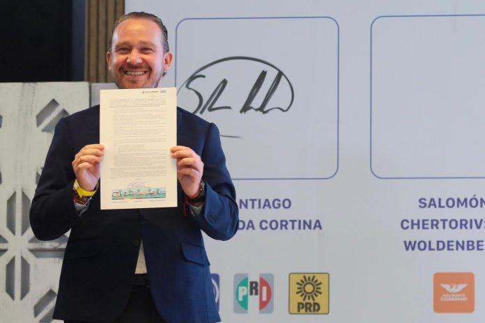 FIRMA SANTIAGO TABOADA PACTO POR LA PRIMERA INFANCIA DE LA CDMX