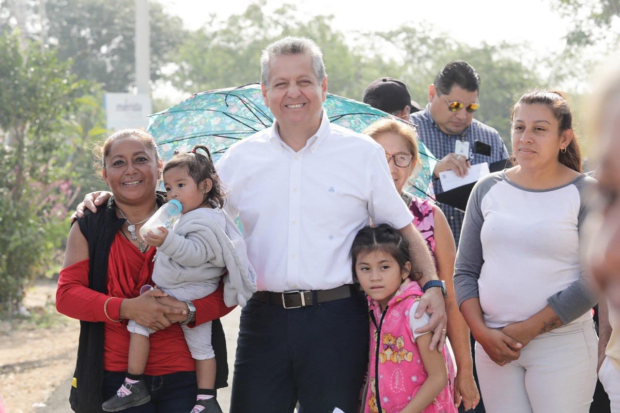 RECONOCEN COMPROMISO DEL AYUNTAMIENTO DE MÉRIDA CON LA NIÑEZ Y LA ADOLESCENCIA