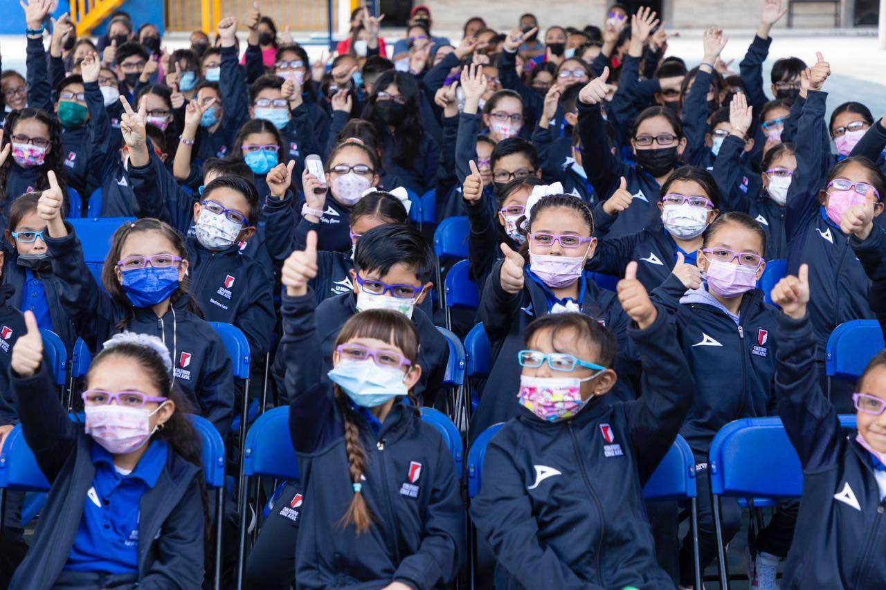 CRUZ-HADA Y FUNDACIÓN CLISA ENTREGAN MÁS DE 800 LENTES GRATUITOS A NIÑOS CON PROBLEMAS VISUALES