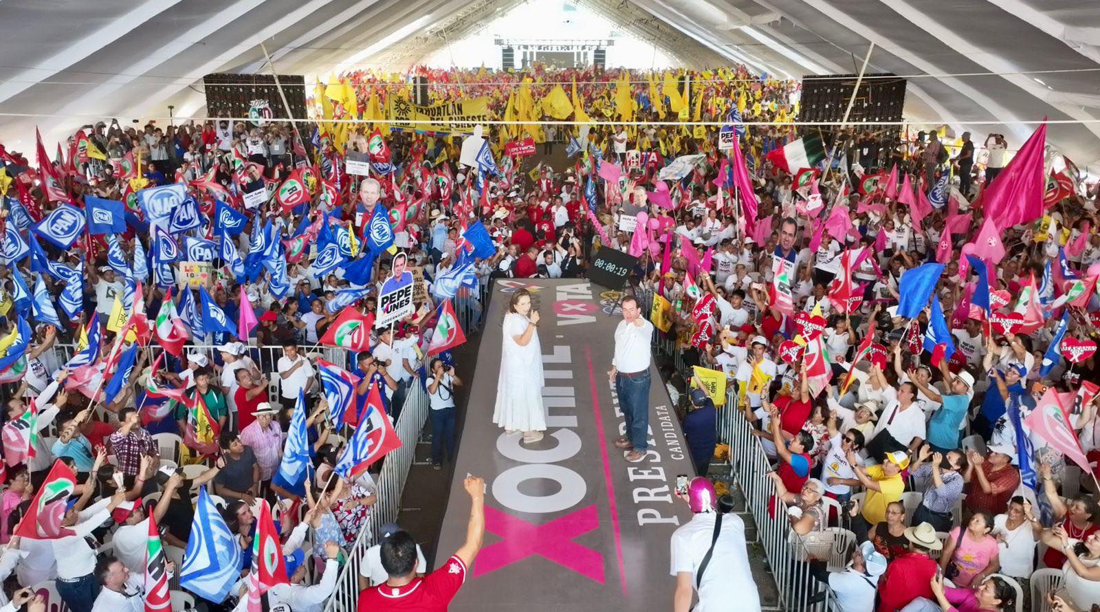 CIERRAN CAMPAÑA XÓCHITL GÁLVEZ Y PEPE YUNES EN COATZACOALCOS