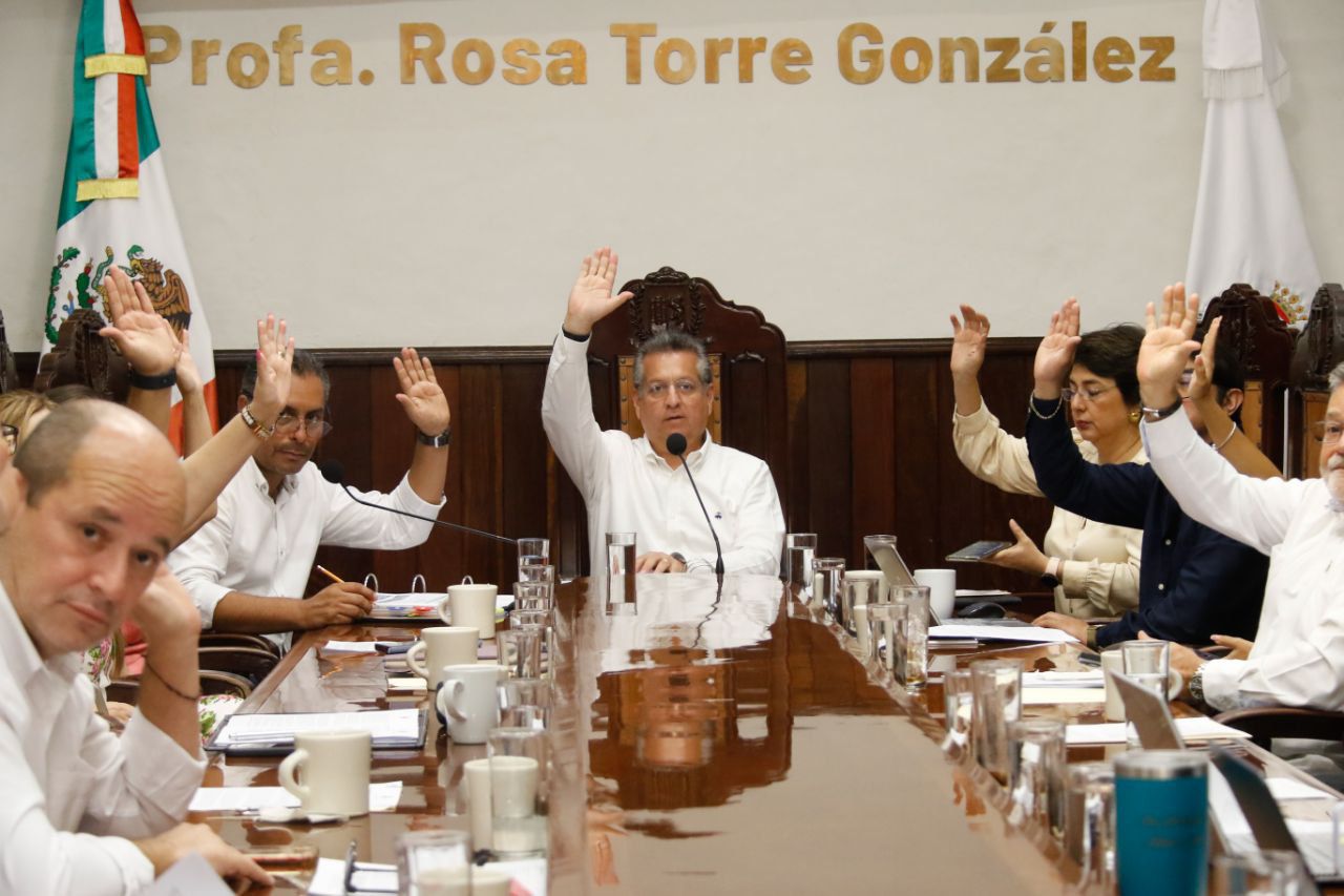 FORTALECE AYUNTAMIENTO DE MÉRIDA DESARROLLO DE LA VIVIENDA Y LA MOVILIDAD