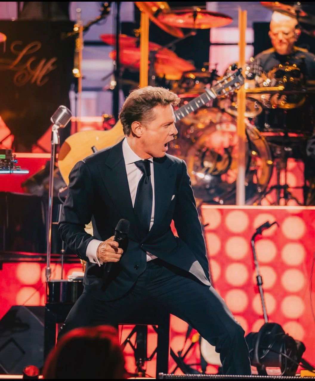 LUIS MIGUEL ROMPE RÉCORDS EN SU REGRESO A LA CDMX