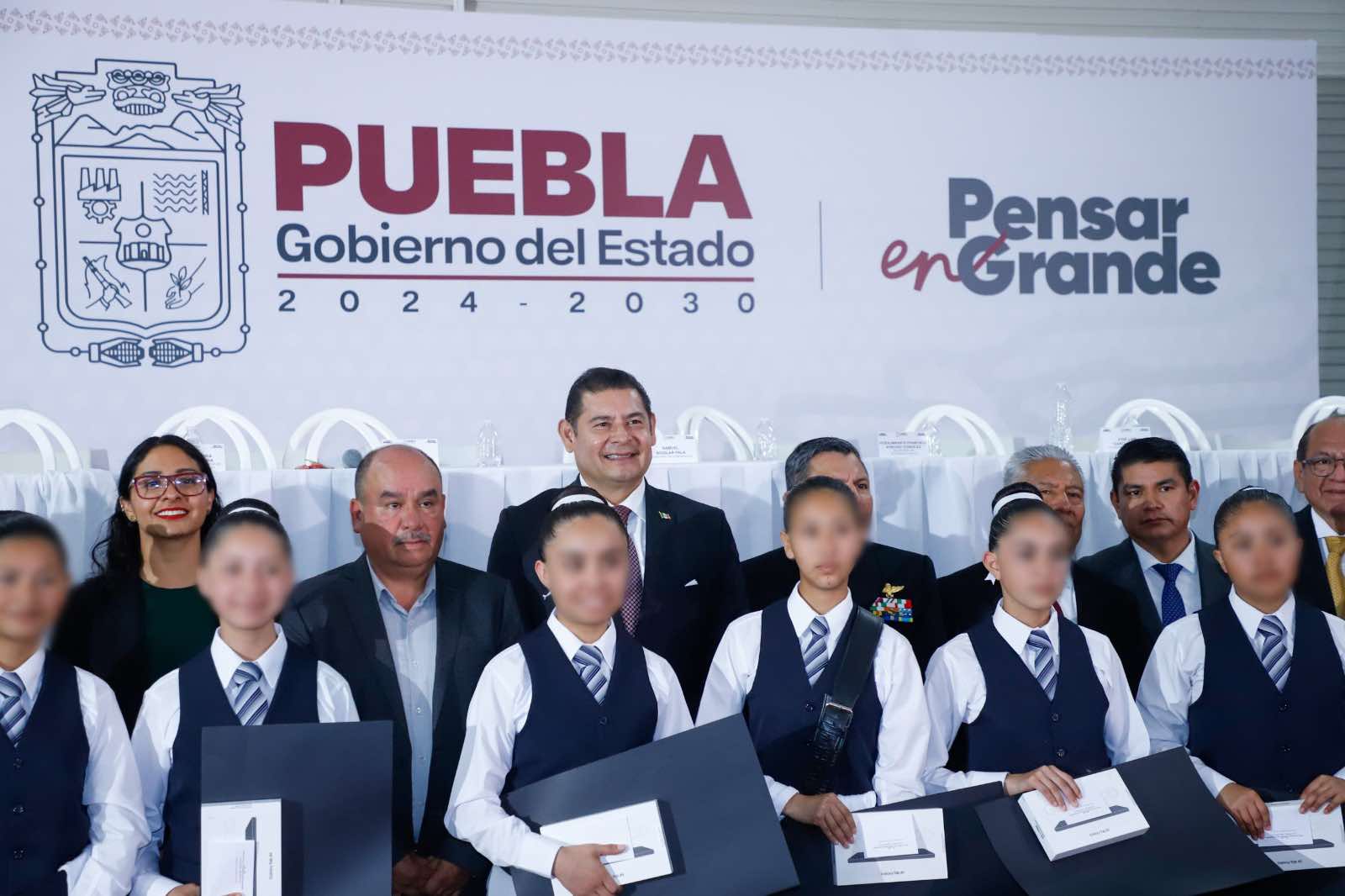 “CON HUMANISMO PUEBLA FORMARÁ A SUS FUTUROS GUARDIANES DEL ORDEN”: ALEJANDRO ARMENTA