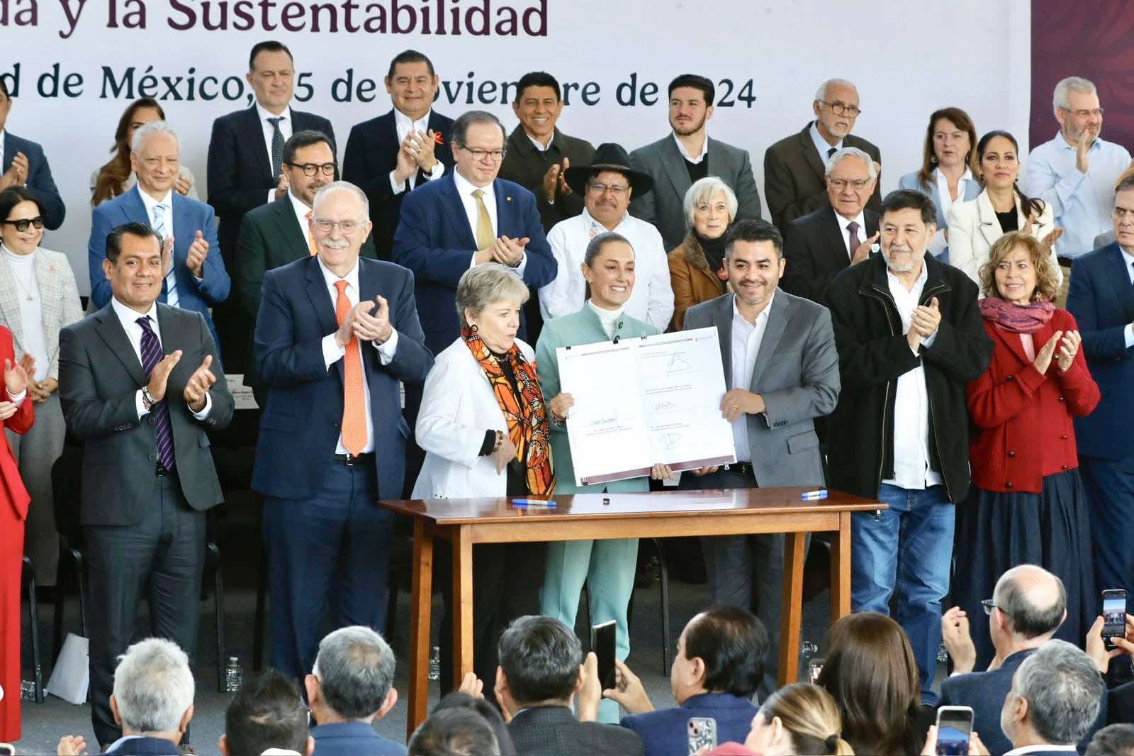 REFRENDA PUEBLA COMPROMISO CON EL DERECHO HUMANO AL AGUA