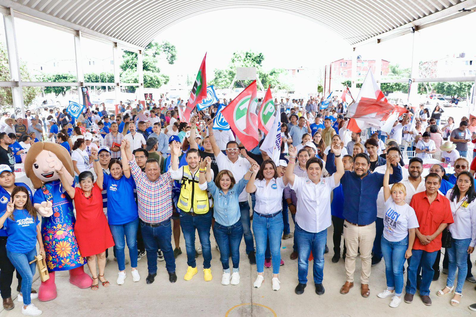 “LAS MUJERES GENERAREMOS EL CAMBIO QUE NECESITA MORELOS”: LUCY MEZA