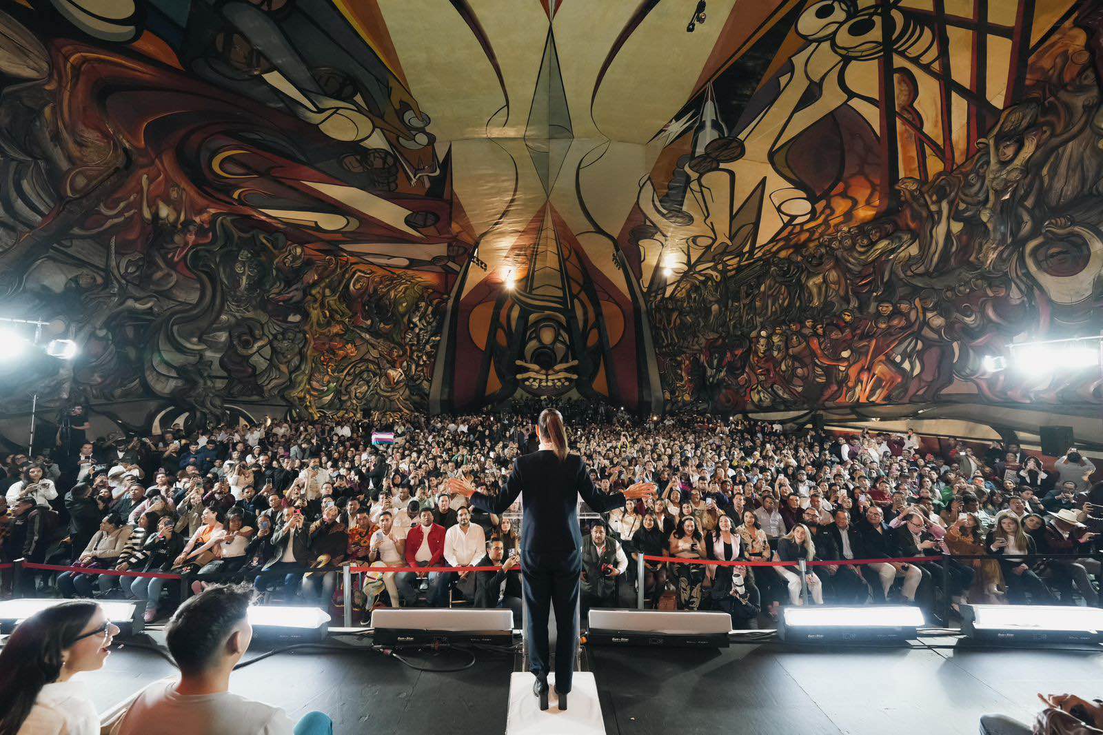 “VAMOS A HACER EL ACCESO A LA VIVIENDA UN VERDADERO DERECHO PARA LOS JÓVENES”: CLAUDIA SHEINBAUM