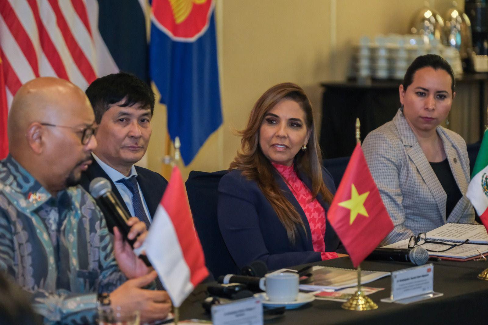 EMBAJADORES DEL SUDESTE ASIÁTICO EXPLORAN ÁREAS DE NEGOCIO EN QUINTANA ROO