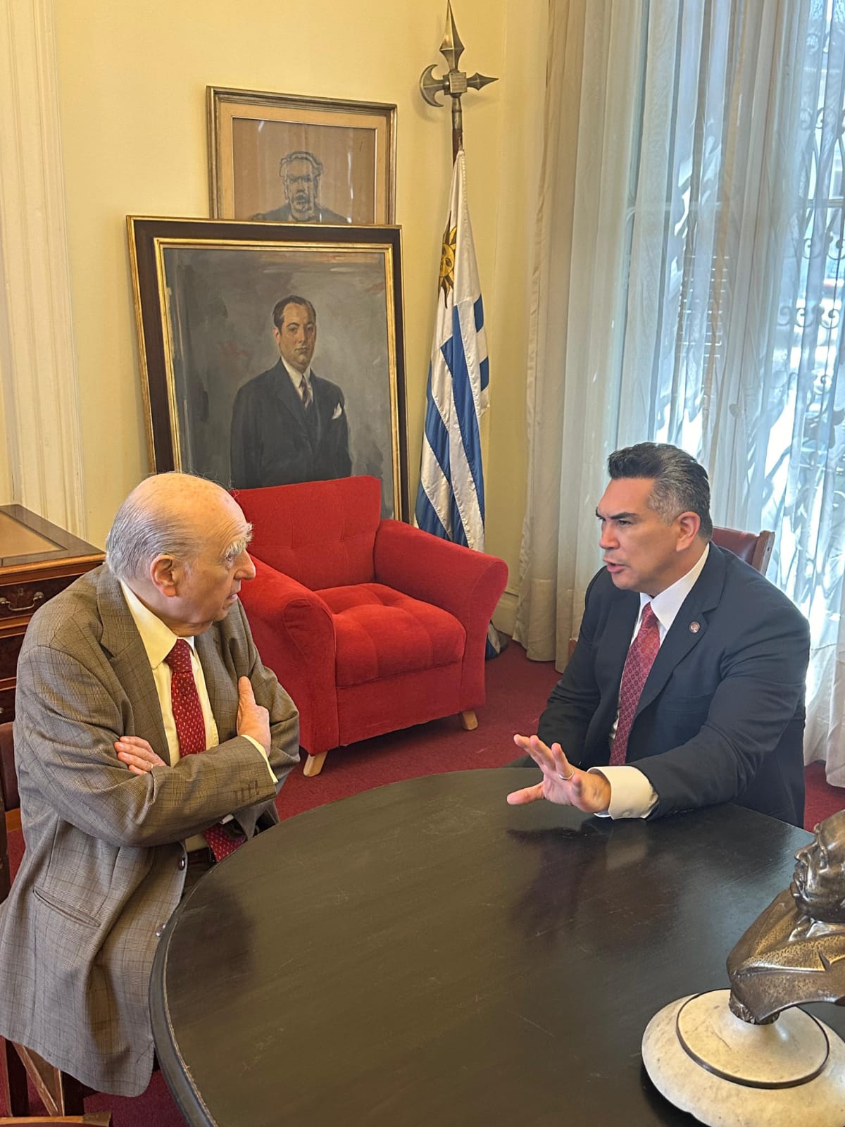 SE REUNIÓ ALEJANDRO MORENO CON JULIO MARÍA SANGUINETTI, EX PRESIDENTE DE URUGUAY