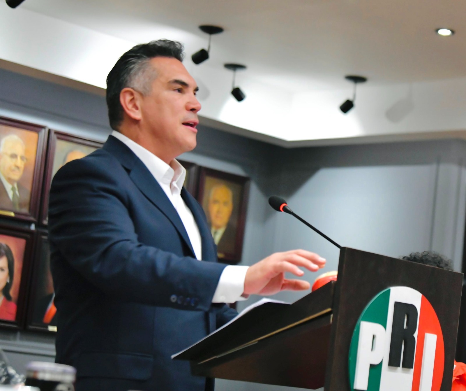 “CON XÓCHITL GÁLVEZ DE PRESIDENTA LOS PROGRAMAS SOCIALES SE QUEDAN Y SE FORTALECEN”: ALEJANDRO MORENO