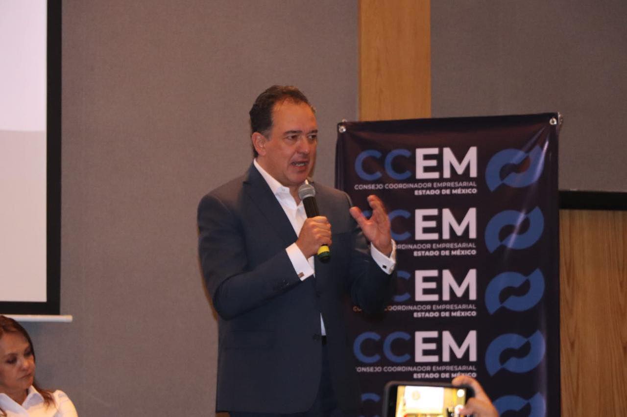 VECINOS Y EMPRESARIOS DE ATIZAPÁN APOYAN VISIÓN DE DESARROLLO DE GONZALO ALARCON