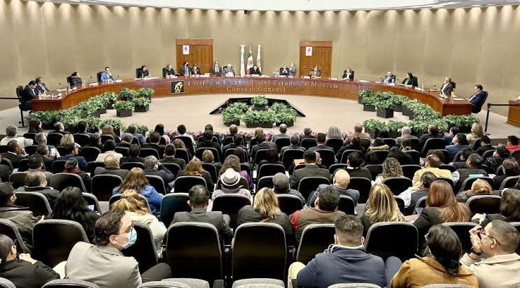 SE LLEVA IEEM CÓMPUTO DE ELECCIÓN DE CUAUTITLÁN IZCALLI A SU SEDE CENTRAL