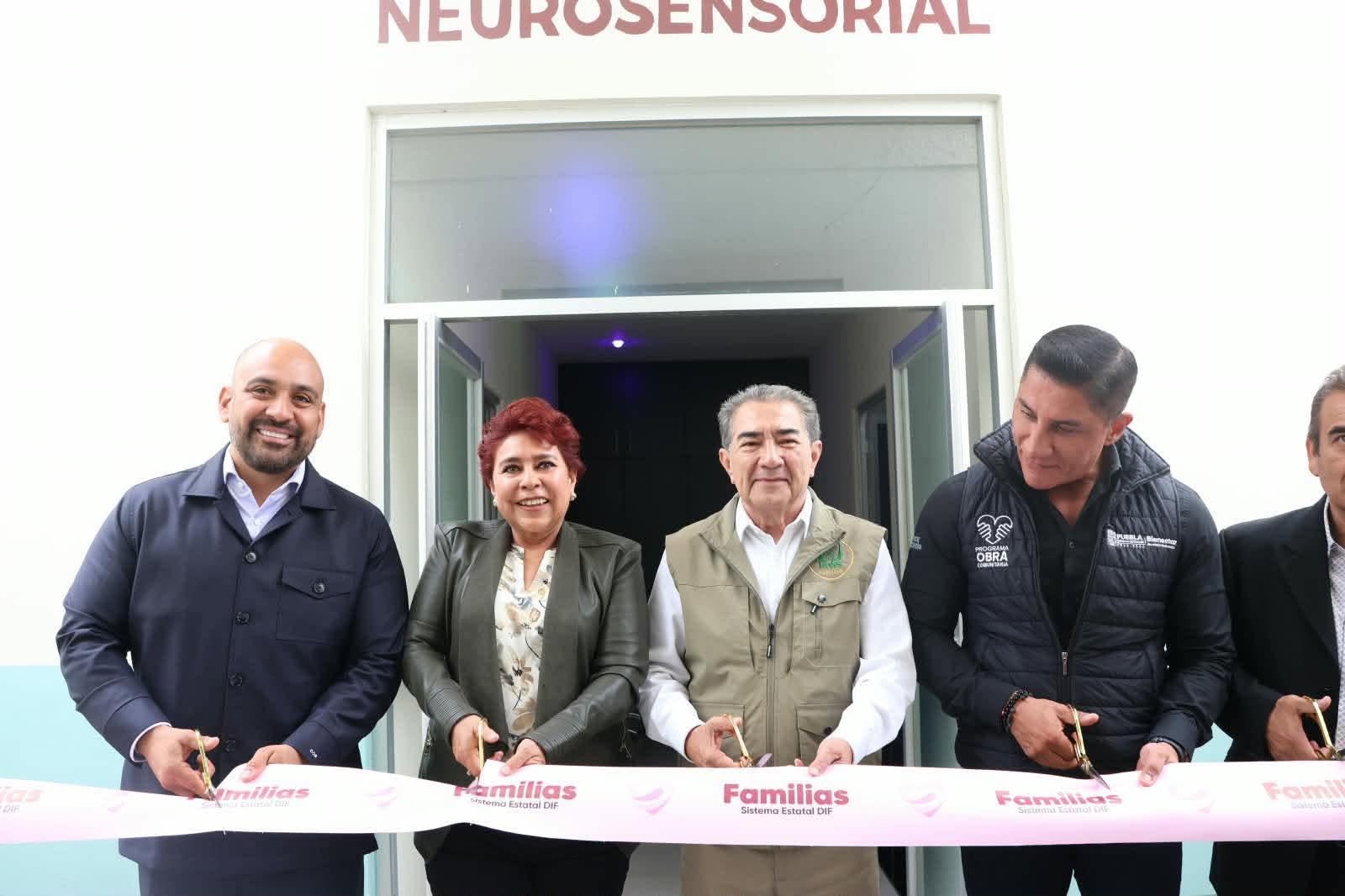 FORTALECE SEDIF ATENCION ESPECIALIZADA