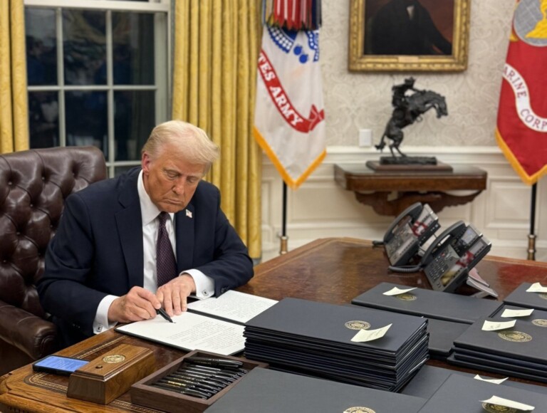 SIEMPRE HEMOS SIDO EL VECINO INCÓMODO